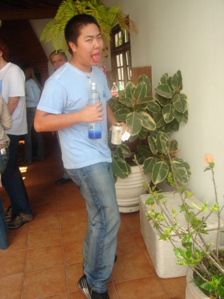 Arquivo:Gustavo Sacomoto Churrasco T16.jpg
